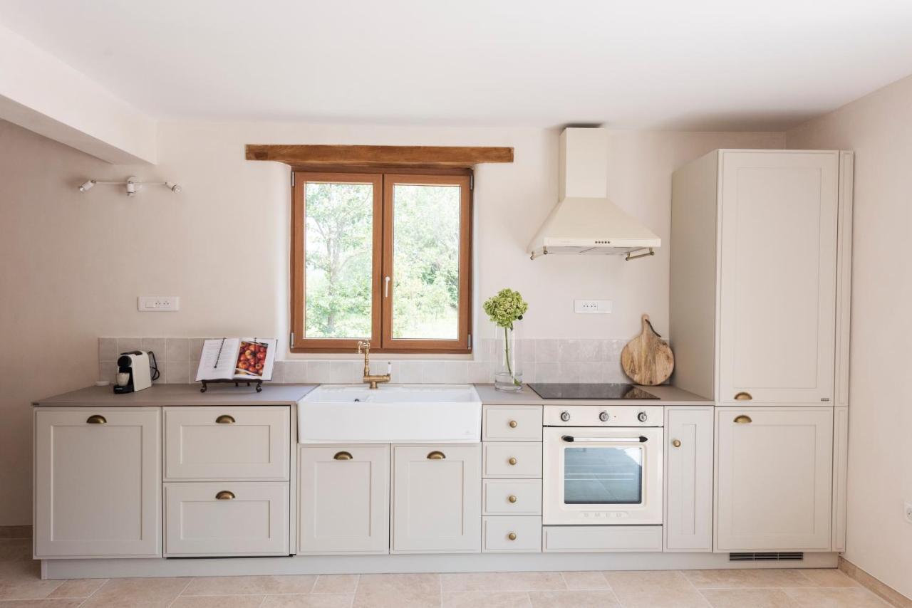 La Petite Ruche, 1 Bedroom Gite In The Luberon Apt Dış mekan fotoğraf