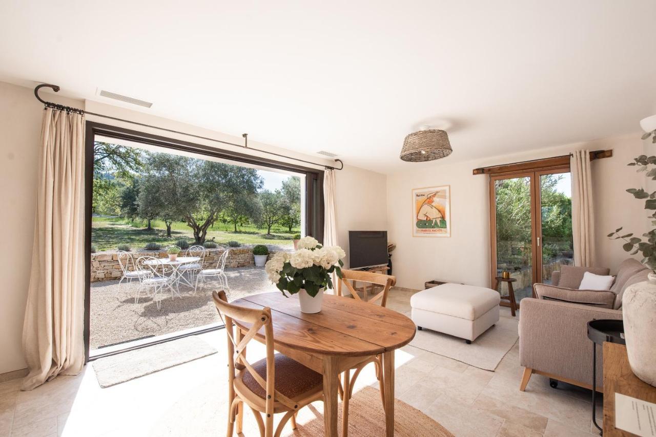 La Petite Ruche, 1 Bedroom Gite In The Luberon Apt Dış mekan fotoğraf